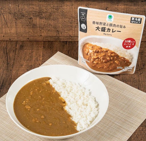 「香味野菜と豚肉の旨み 大盛カレー」税込398円※6月23日から(提供画像)