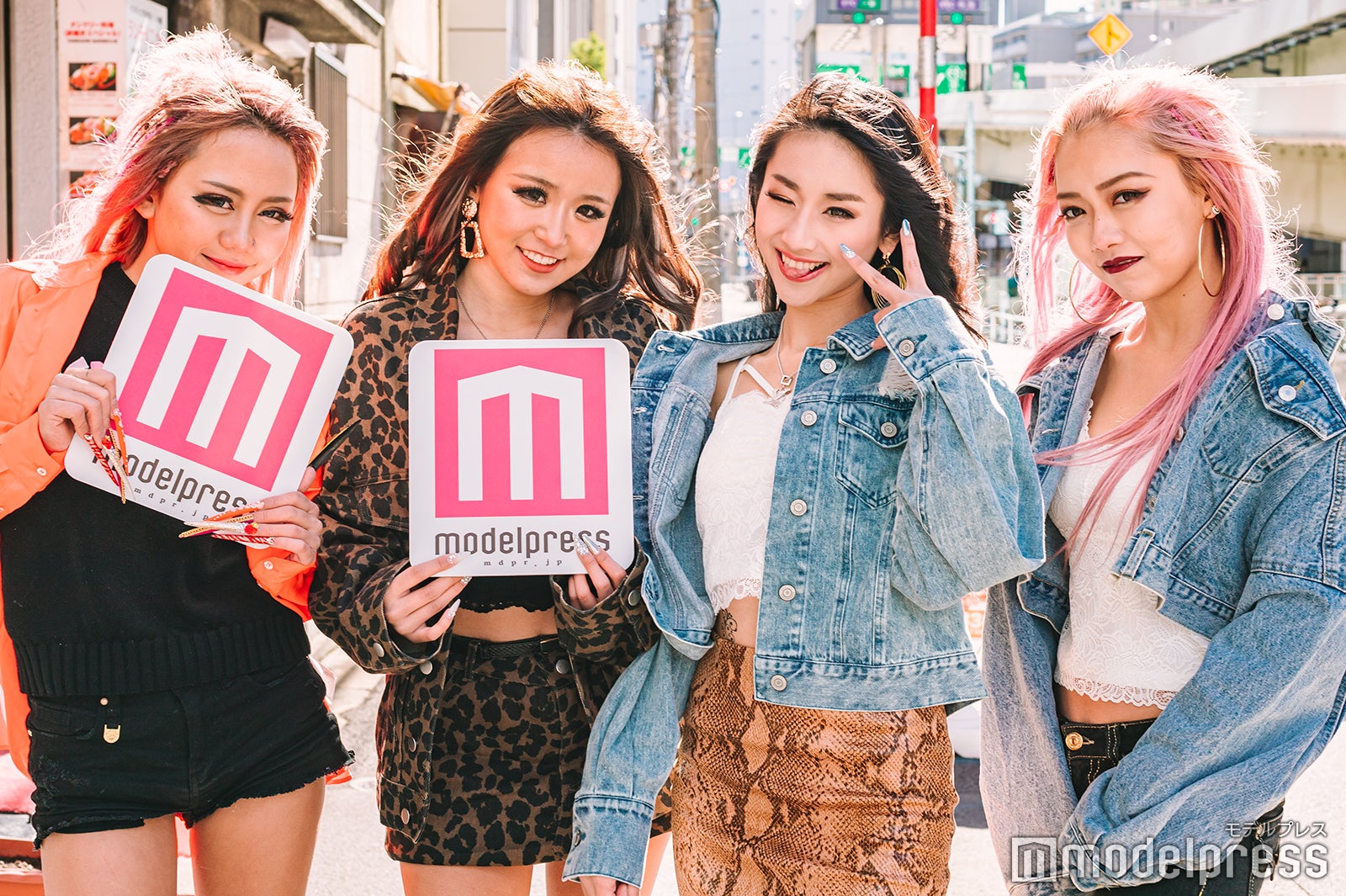 （左から）持田郁華、りあな、マリサ、AiRi（C）モデルプレス
