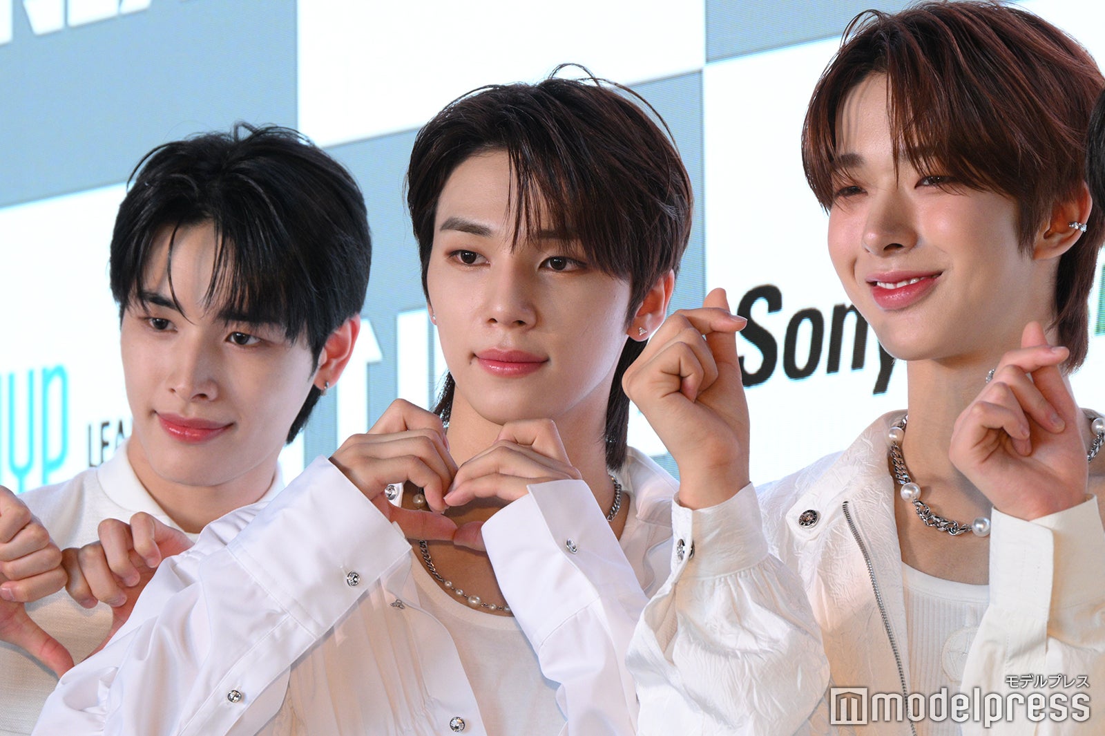 NEXZ／HARU（ハル）、SO GEON（ソ ゴン）、TOMOYA（トモヤ）（C）モデルプレス