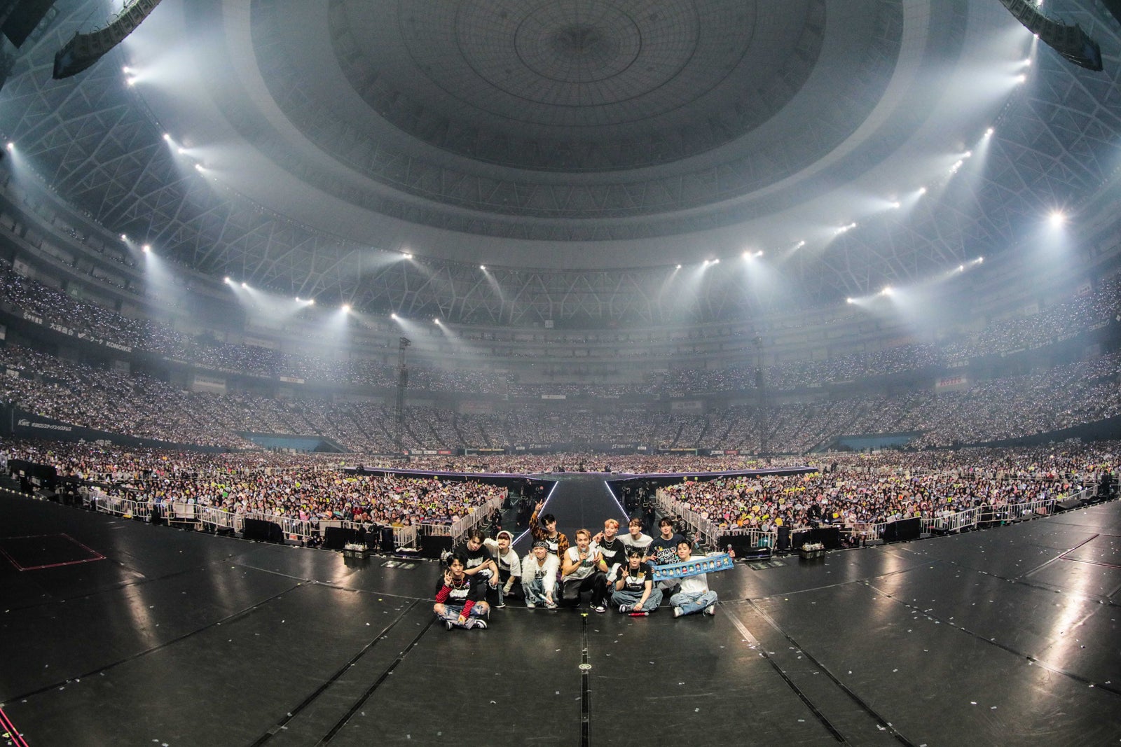 JO1（C）LAPONE Entertainment