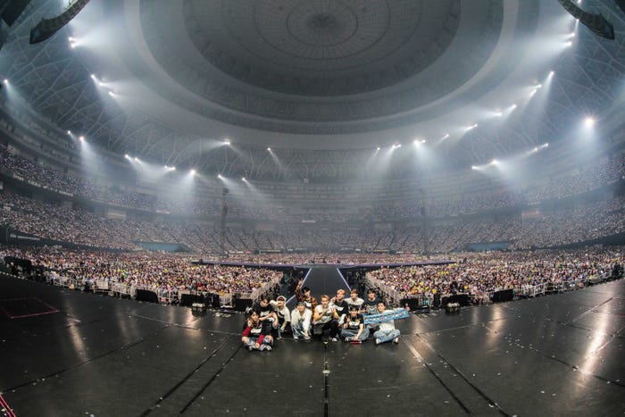 JO1(C)LAPONE Entertainment