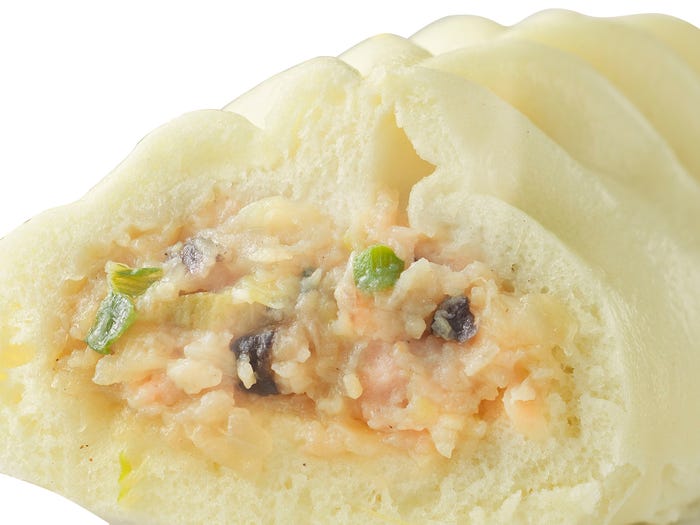 フワフワの皮に肉餡たっぷり(C)Disney