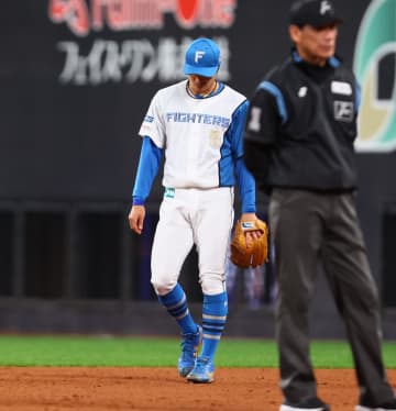 日本ハム 九回2死からまさかの逆転負け ベテランが痛恨の後逸