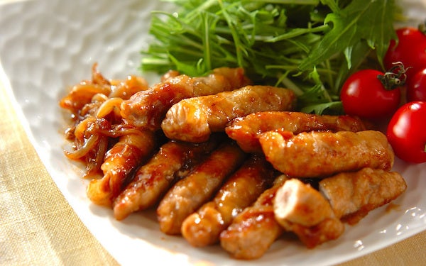 ジューシーでボリューム満点、お餅と豚肉のショウガ焼き