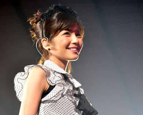 <写真特集>AAA(トリプルエー)、「Girls Award」スペシャルライブ