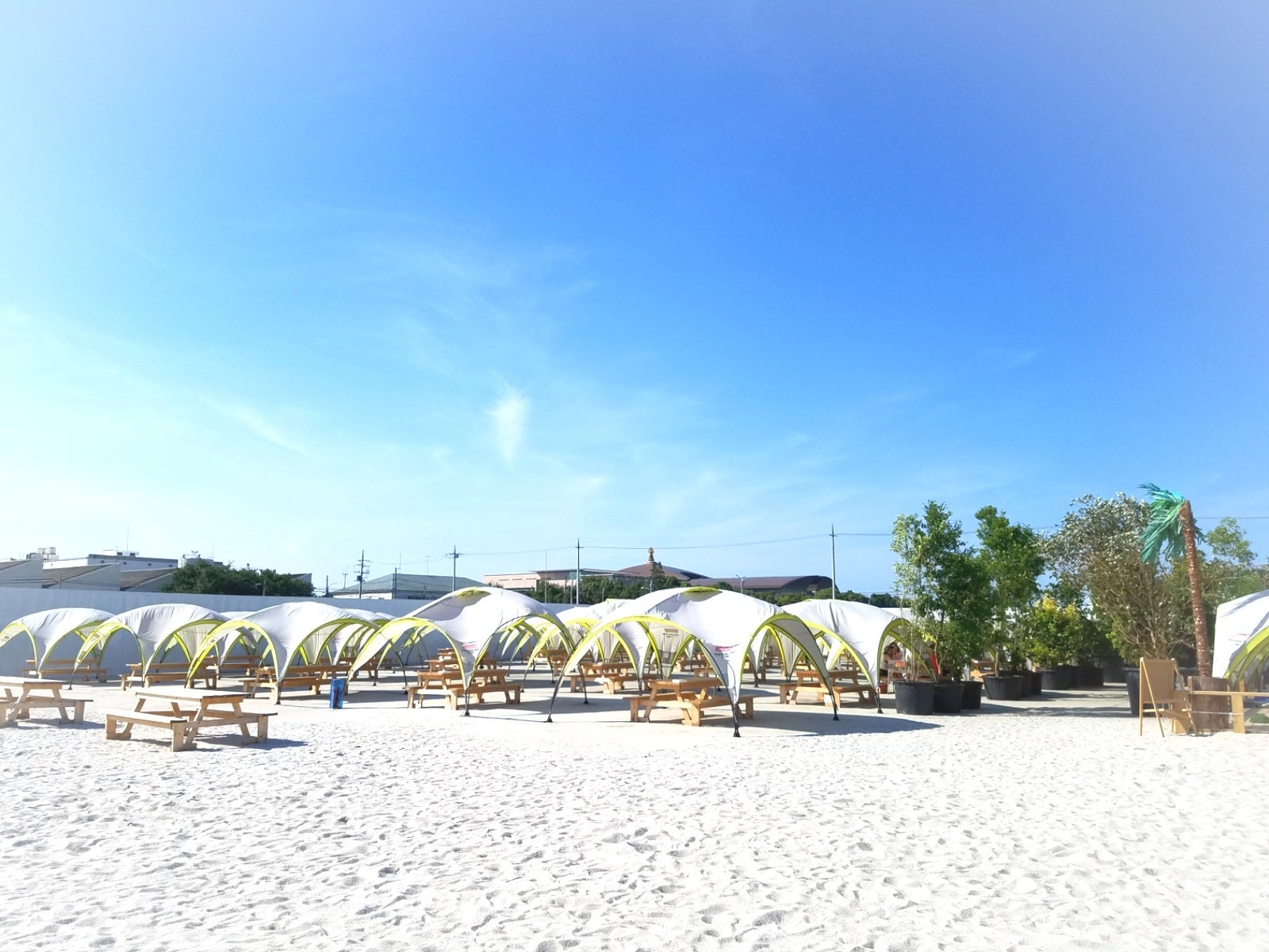 海のないビーチリゾート　タチヒビーチ／画像提供：ソトイク