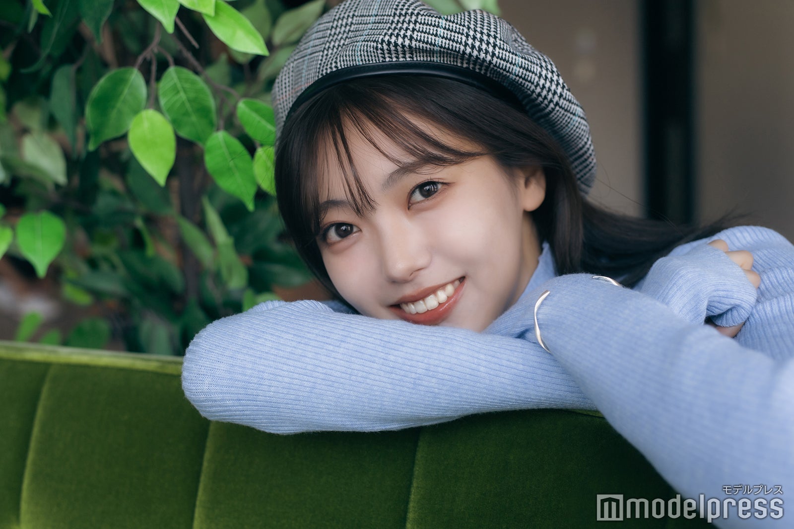 秋山理湖さん（C）モデルプレス