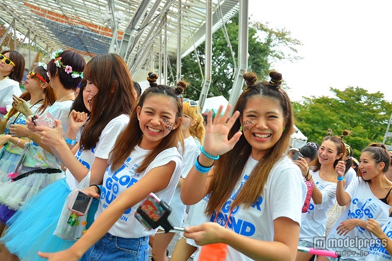 SEIBU RAILWAY PRESENTS COLOR GO ROUND