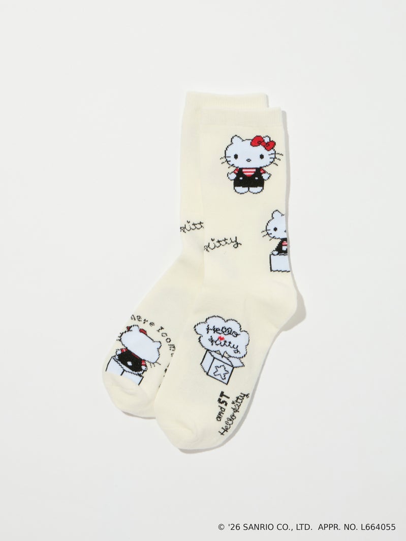 ハローキティ 総柄ソックス ￥990（税込）／（C） '26 SANRIO CO., LTD. APPR. NO. L664055