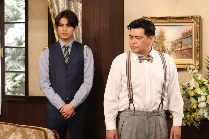 ピュア探偵に出演する片寄涼太(左)(C)フジテレビ