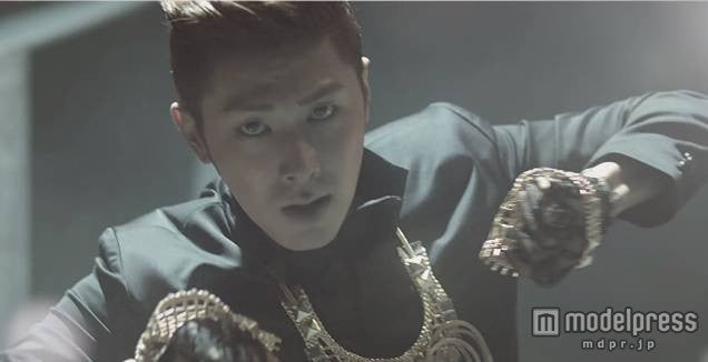 「Catch Me -If you wanna-」MVより