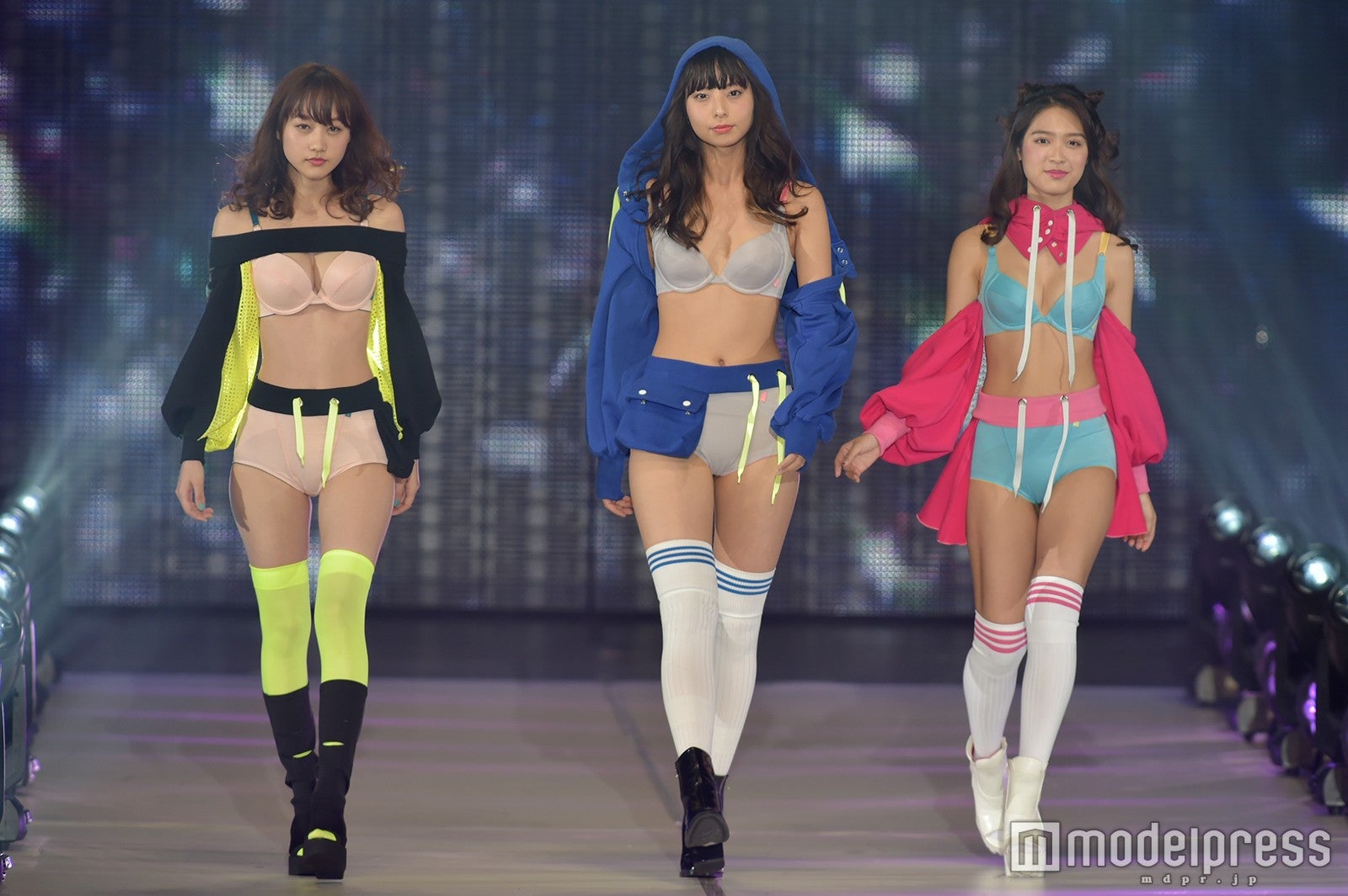 高田秋、永田レイナ、松本愛（C）モデルプレス