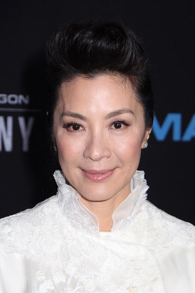 エリザベス バンクス エージェントから豊胸手術を受けるように言われていた モデルプレス