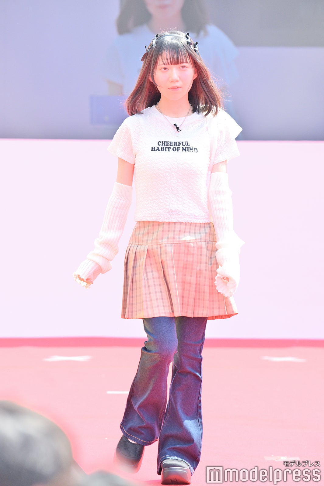 （C）モデルプレス