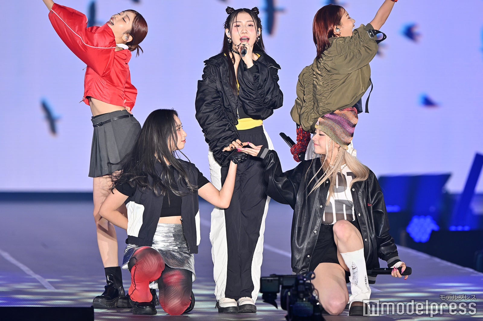 （C）モデルプレス