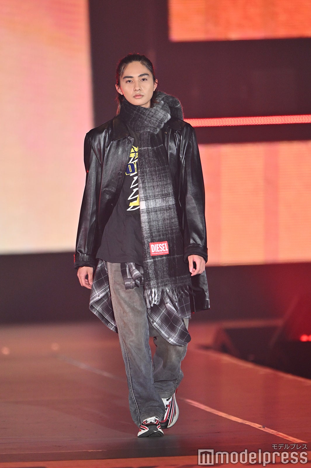 （C）モデルプレス