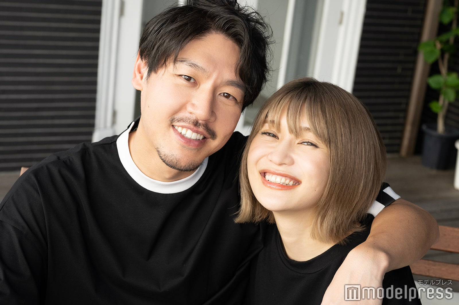 長谷川惠一、大内悠里（C）モデルプレス