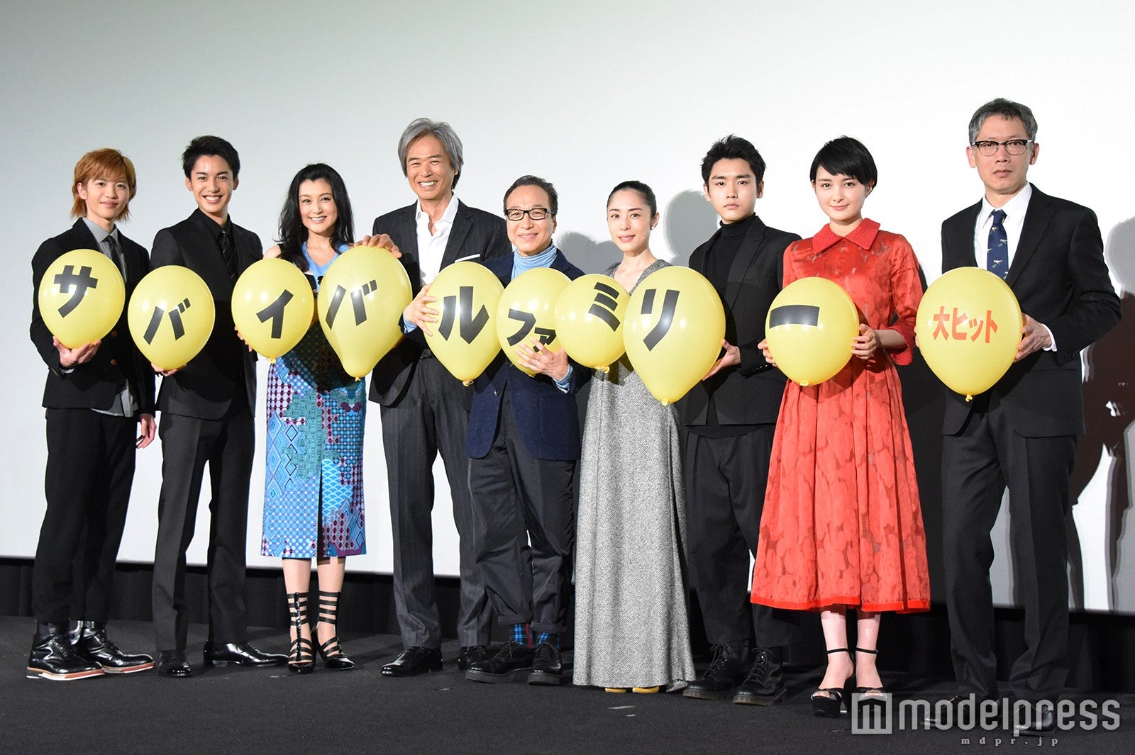 左から：志尊淳、大野拓朗、藤原紀香、時任三郎、小日向文世、深津絵里、泉澤祐希、葵わかな、矢口史靖監督 （C）モデルプレス