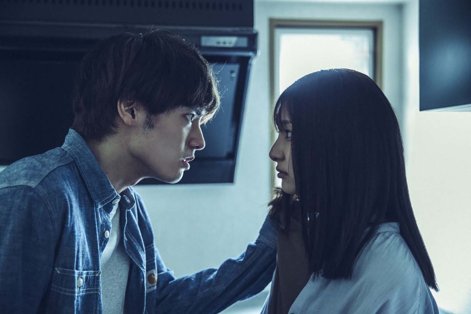 赤楚衛二、吉川愛「WOWOWオリジナルドラマ ヒル」（C）WOWOW