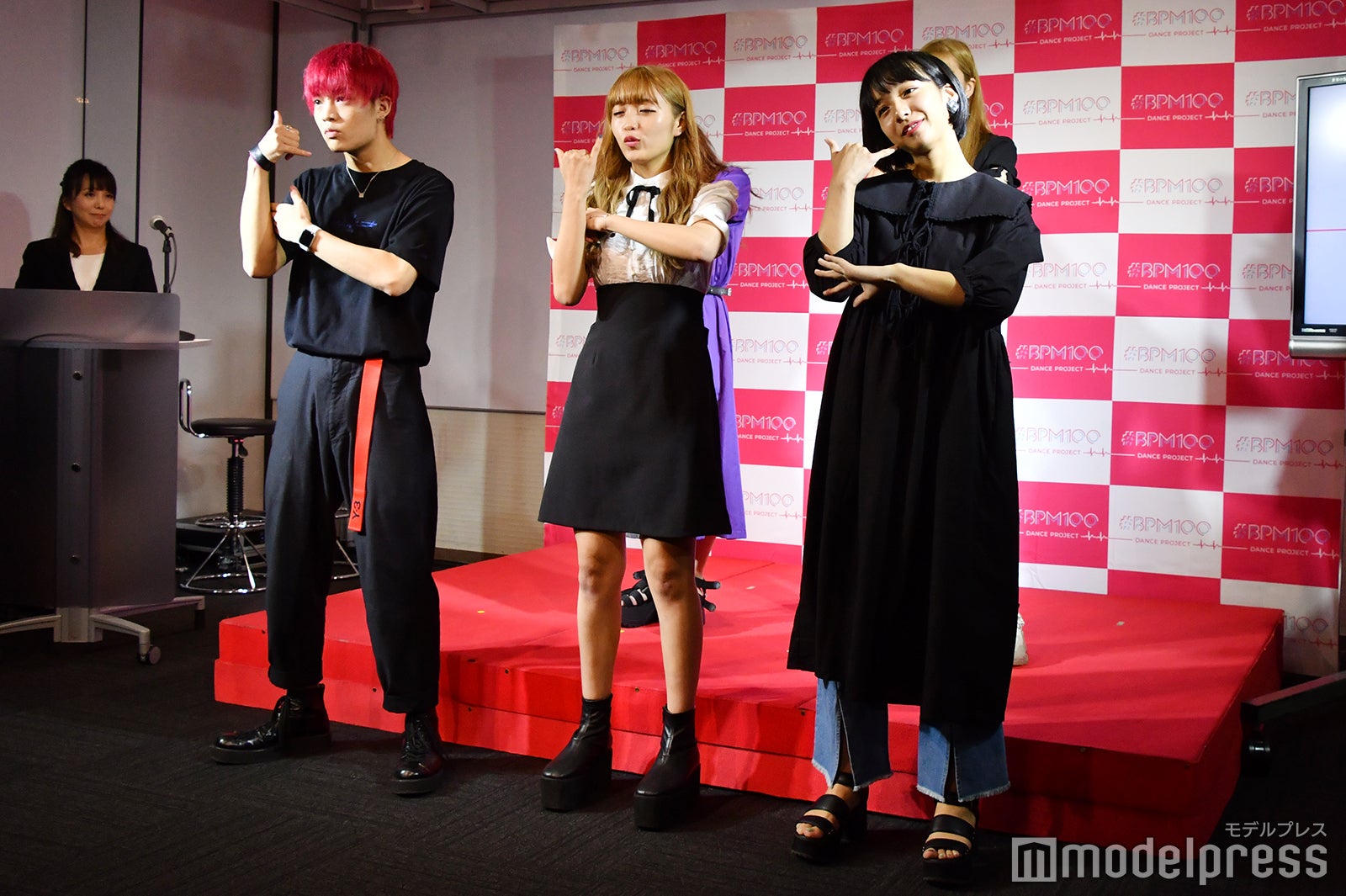 15秒のダンス動画を披露（C）モデルプレス