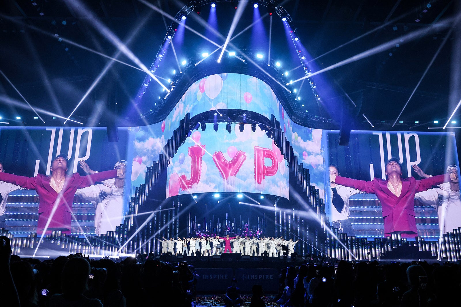 「Weverse Con」（C）2024 Weverse Con Festival