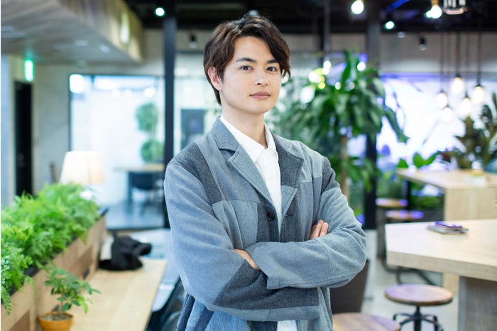 瀬戸康史 主演ドラマで 育休取得 する会社員に 体験記を映像化 男コピーライター 育休をとる モデルプレス 瀬戸康史 主演ドラマで 育休取得 する会社員に 体験記を映像化 男コピーライター 育休をとる モデルプレス