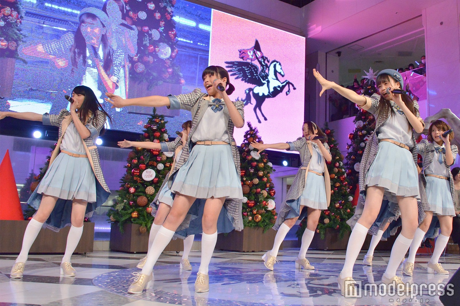 （C）モデルプレス