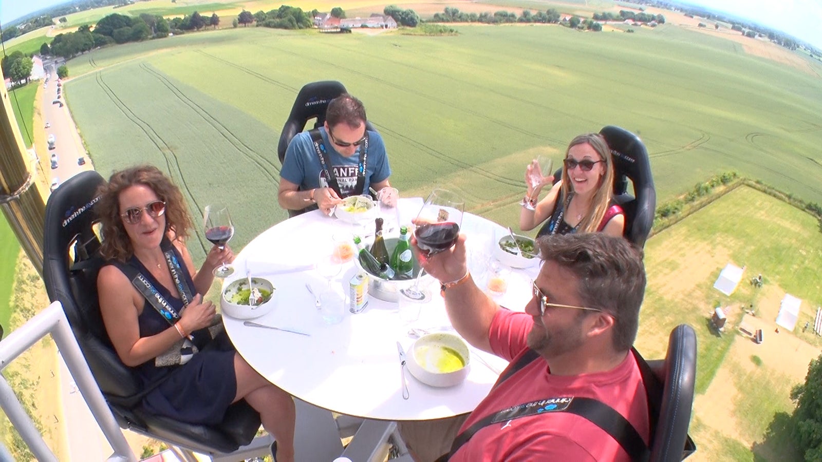 ディナーインザスカイ（C）日本テレビ