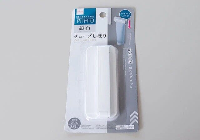 ダイソーのチューブしぼり（バス用マグネット）のパッケージ