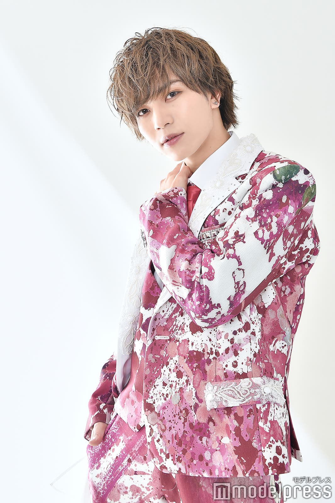 SAKU (C)モデルプレス