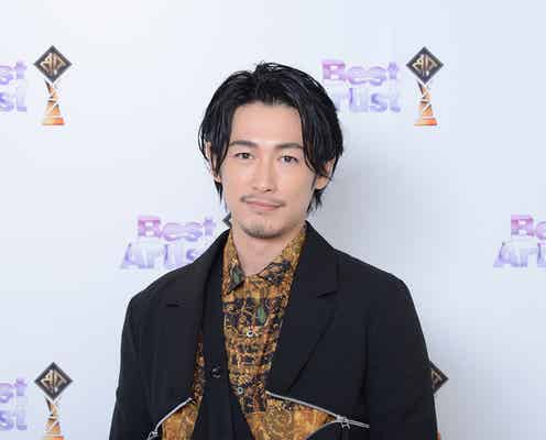 DEAN FUJIOKA、話題の“ディーンタピオカ”に「これで本当にいいのか!?」<ベストアーティスト2019舞台裏取材>