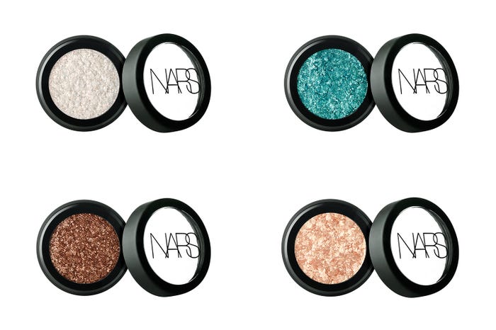 NARS パワークローム ルースアイピグメント(上段左から)9137、9138(下段左から)9139、9140/画像提供:NARS