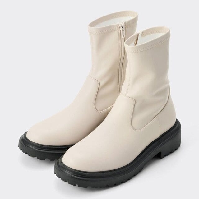 GU　メンズカーディガン　オーバーサイズ　今っぽカジュアル　asuka　イラスト　ウルトラストレッチボリュームソールブーツ