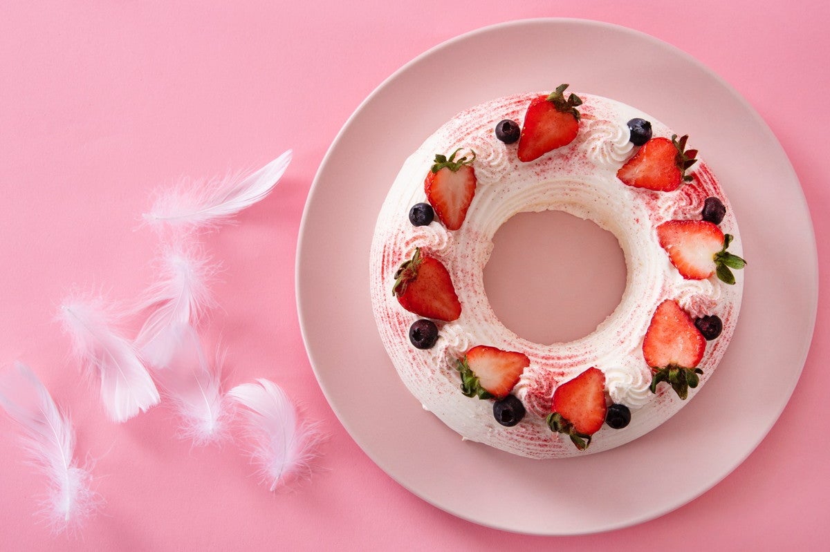 新春グローバルビュッフェ＆ベリーエンジェルストロベリースイーツフェア（提供画像）