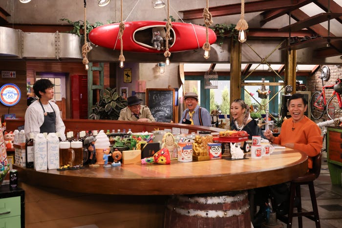 石田明、間寛平、村上ショージ、倖田來未、岡村隆史(C)カンテレ