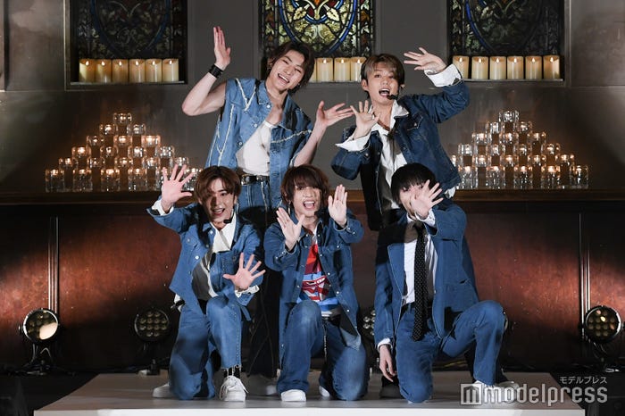 BXW(C)モデルプレス