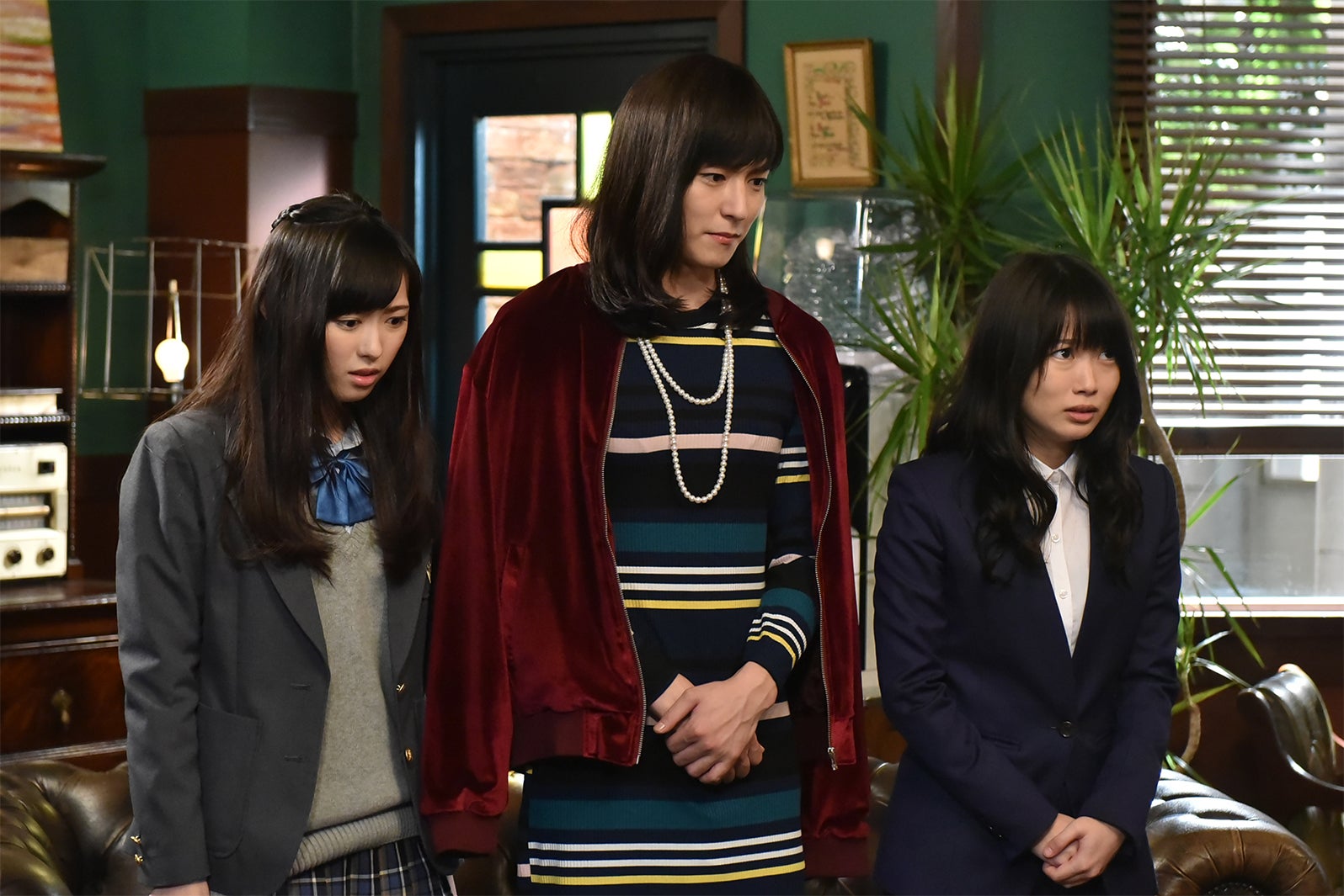 ドラマ「レンタル救世主」より （C）日本テレビ