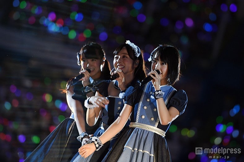 中元日芽香、川村真洋、堀未央奈