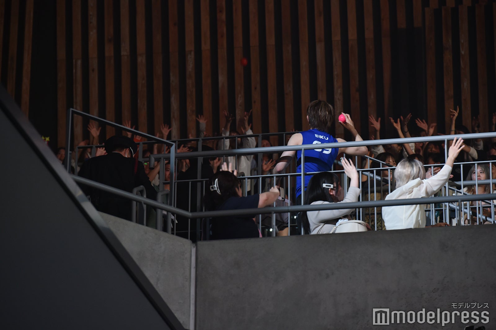 EIKU（C）モデルプレス