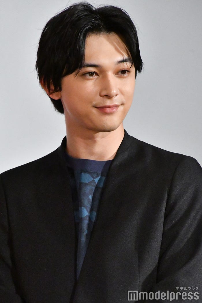 吉沢亮(C)モデルプレス