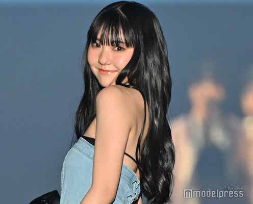 Girls2菱田未渚美、美デコルテ&美背中輝く姿 華やかオーラで魅了【TGC 和歌山 2024】