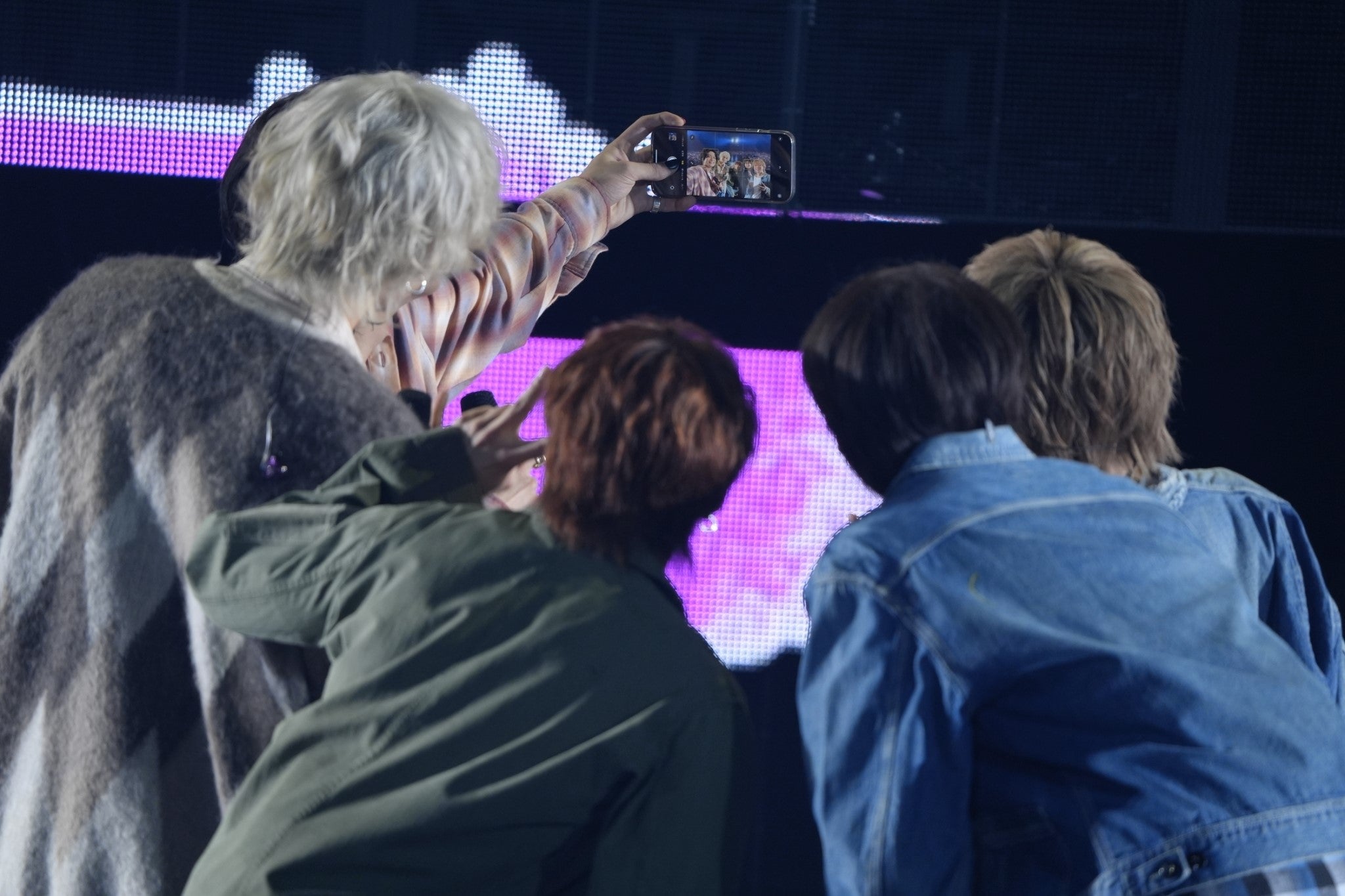 コムドット（C）上飯坂一