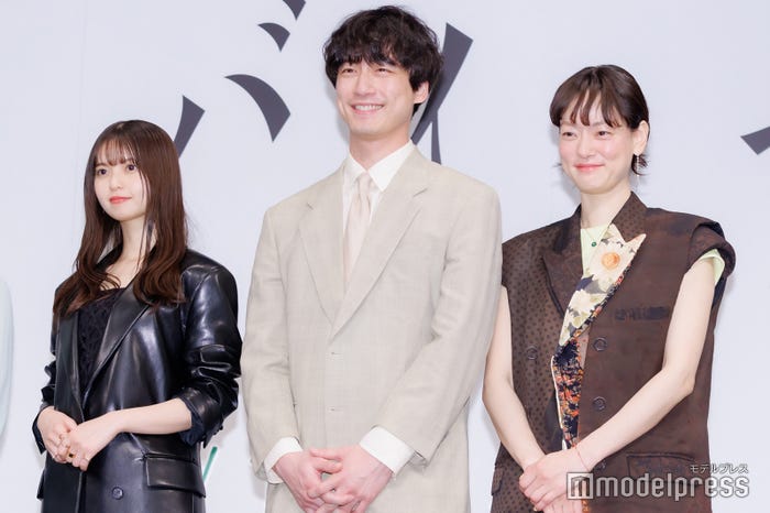 齋藤飛鳥、坂口健太郎、市川実日子 (C)モデルプレス