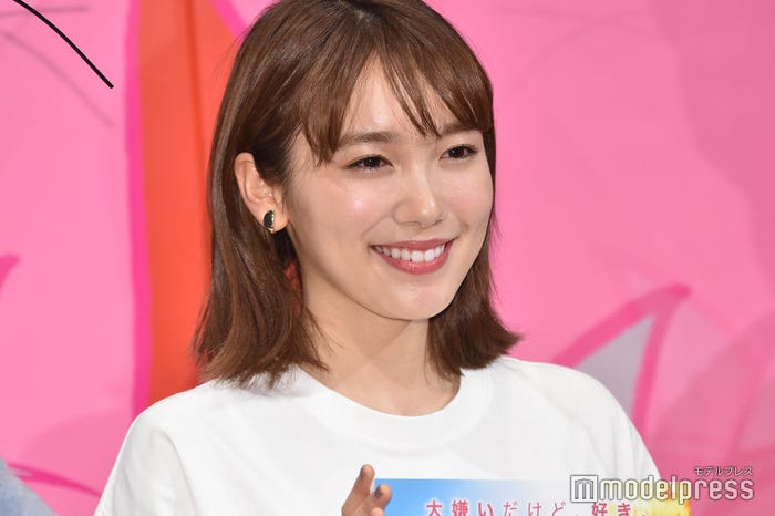 飯豊まりえ(C)モデルプレス