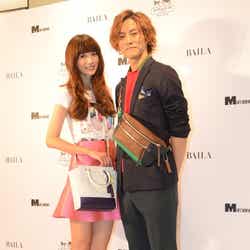 ヨンア(左)、松坂桃李(右)