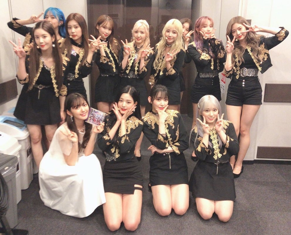 鈴木愛理、IZ*ONEを絶賛　豪華集合ショットにファン歓喜