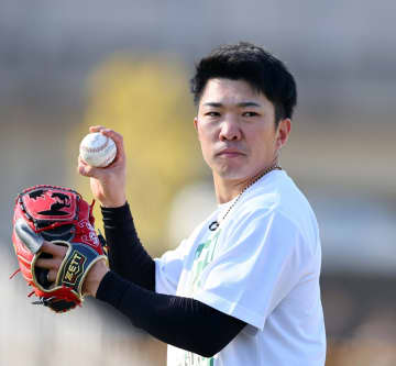 阪神 侍ジャパン入りの石井が自主トレ公開「気持ち的には焦らず焦る」WBCでの世界一と阪神での連覇＆日本一を狙う