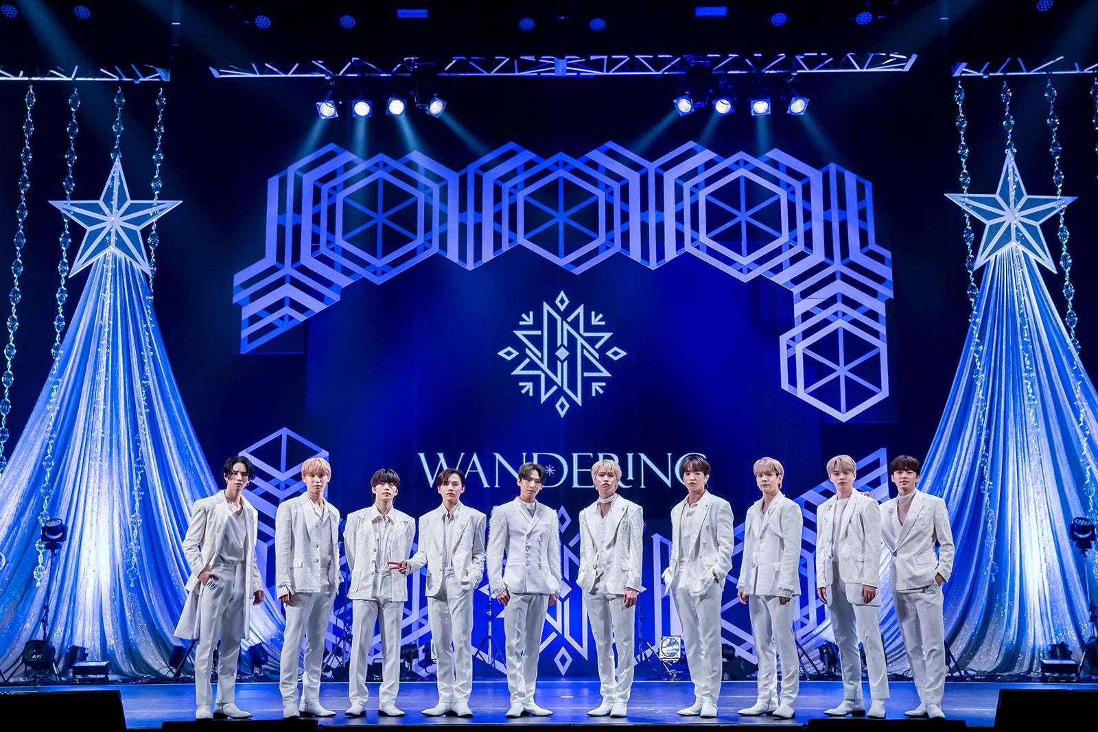 『JO15THシングル「WANDERING」発売記念クリスマスショー』（C）LAPONE ENTERTAINMENT