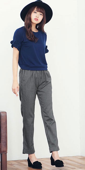 ストライプフルレングスシンプルワイドパンツ「神戸レタス」2490円（税込）／画像提供：神戸レタス