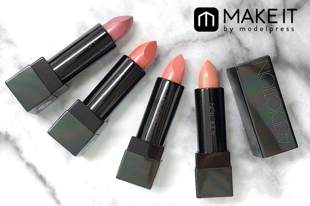 アディクション／ザ リップスティック サテン／全9色／各3,200円（税抜） (C)メイクイット